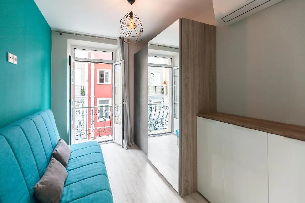 Flh Graca Colourful Apartment Lisbon